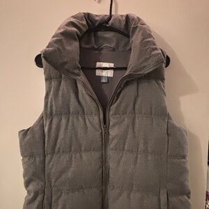 Old Navy Grey Puffer Vest